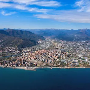  Appartamento Casa Al Mare Di Vadino